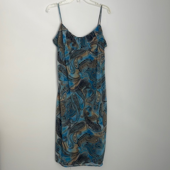 Windsor Summer Dress - Picture 1 of 4